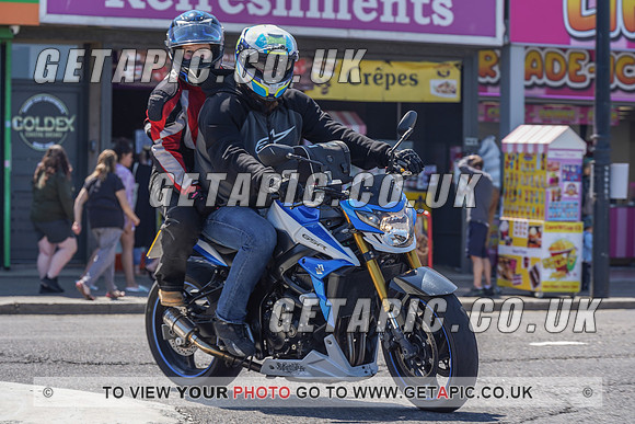 RS2105_10087