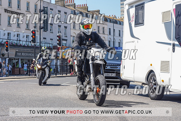 RS2105_9368