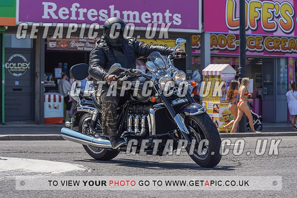 RS2105_9558