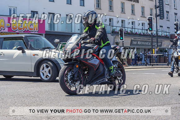 RS2105_9814