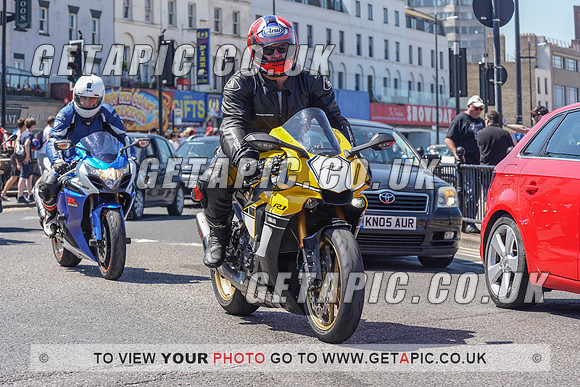 RS2105_9974