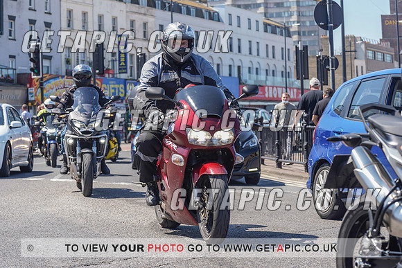 RS2105_10008