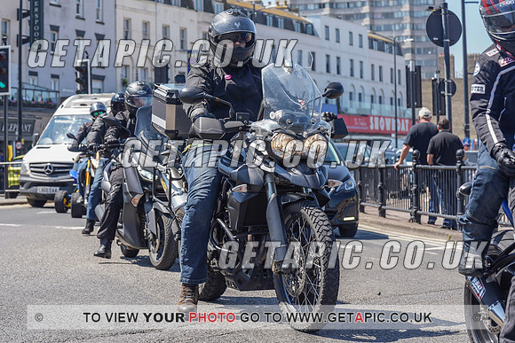 RS2105_10032