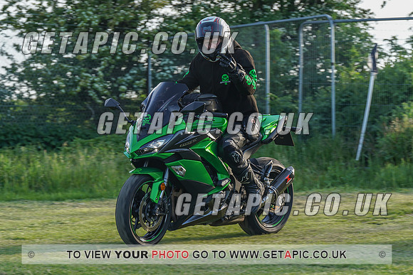 RS2105_6358