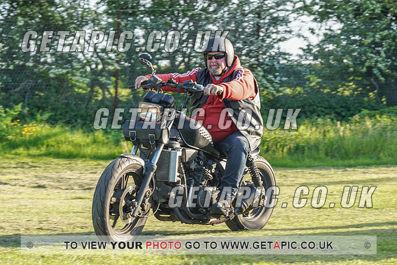 RS2105_6364