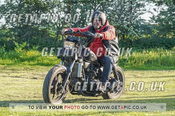 RS2105_6365