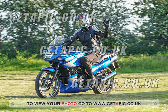 RS2105_6366