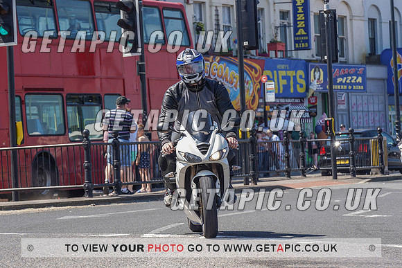 RS2105_9344