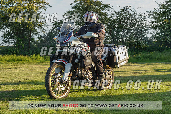 RS2105_6389