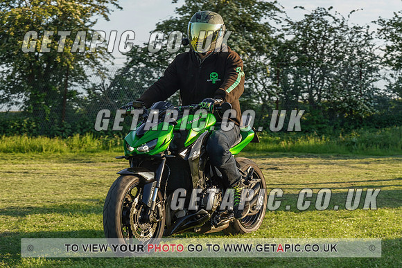 RS2105_6394