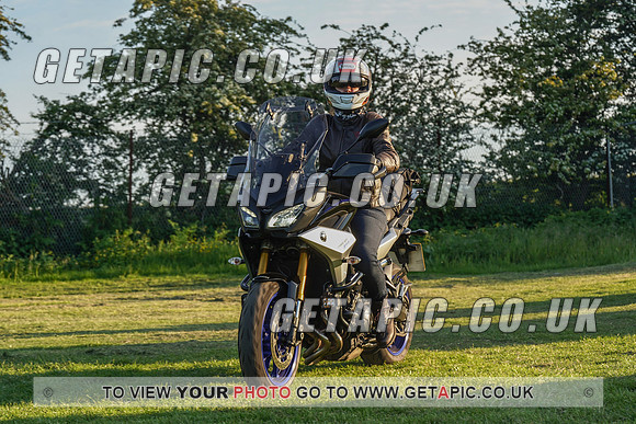 RS2105_6398