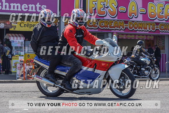RS2105_10204