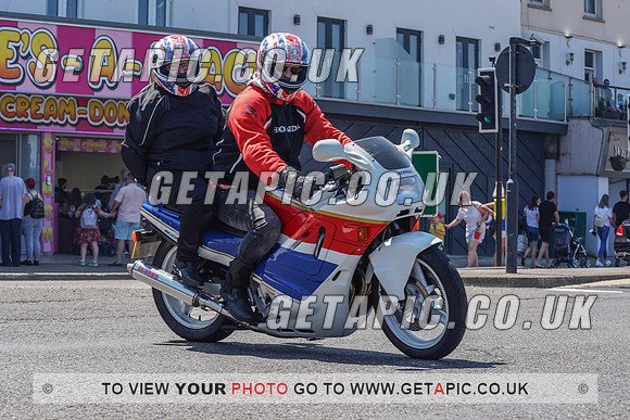RS2105_10206