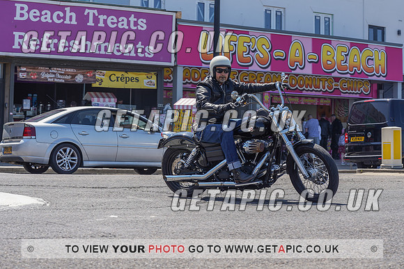 RS2105_10215