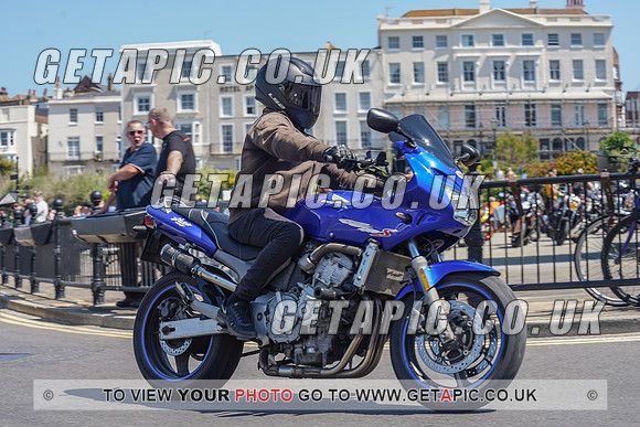 RS2105_10232