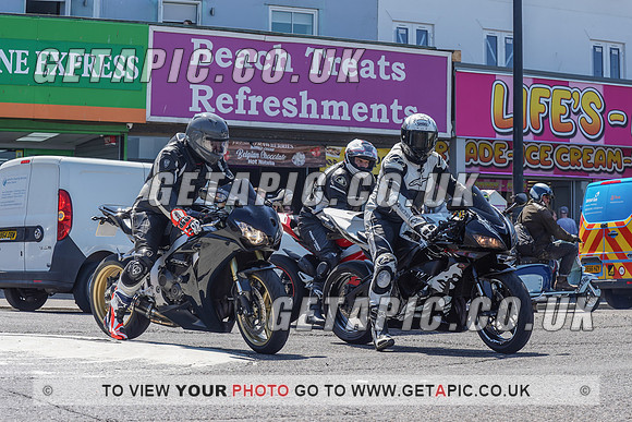 RS2105_10238