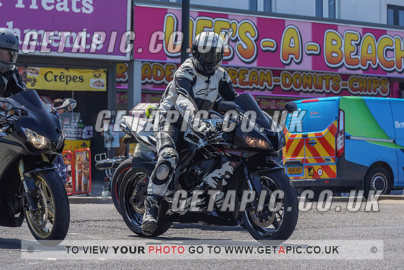 RS2105_10240