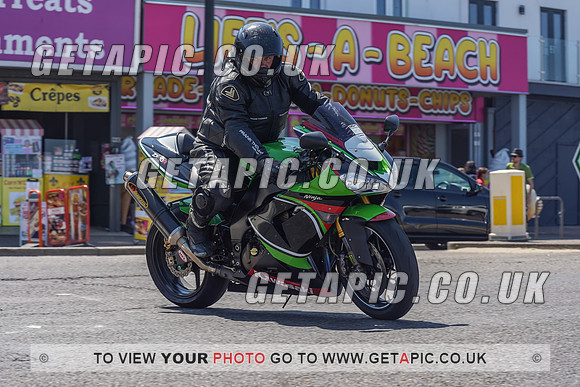 RS2105_10246
