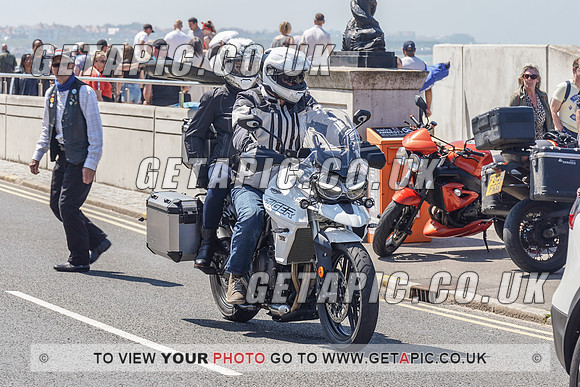RS2105_10770