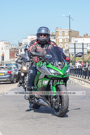RS2105_10910