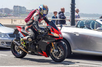 RS2105_10783