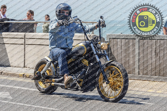 RS2105_10776