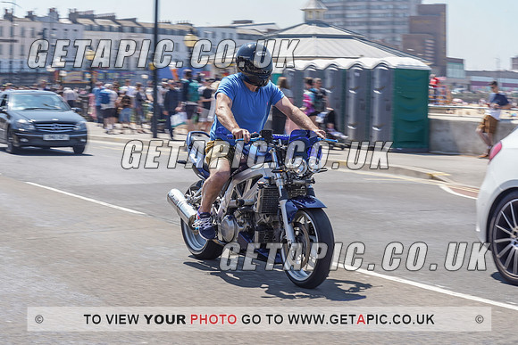 RS2105_10796