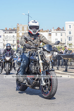 RS2105_10905