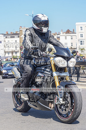 RS2105_10907