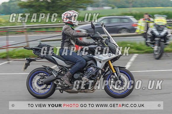 RS2106_1016