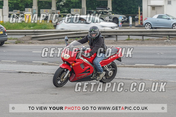 RS2106_1023