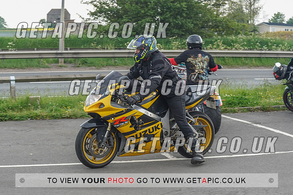 RS2106_1033