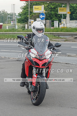 RS2106_1036