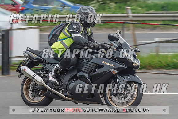 RS2106_1040