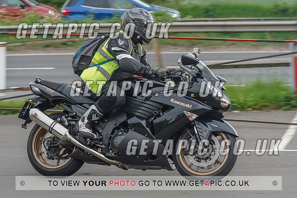 RS2106_1041