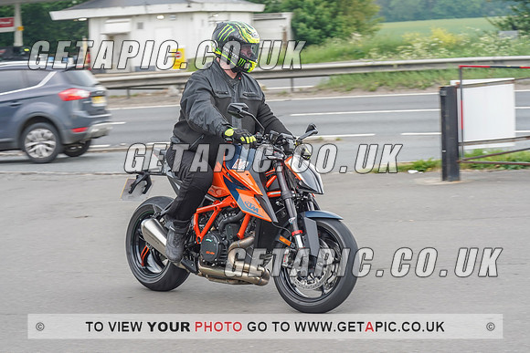 RS2106_1055