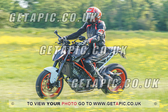 RS2106_1193