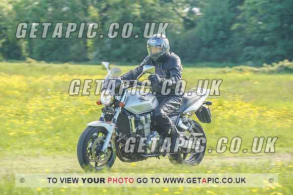 RS2106_1198
