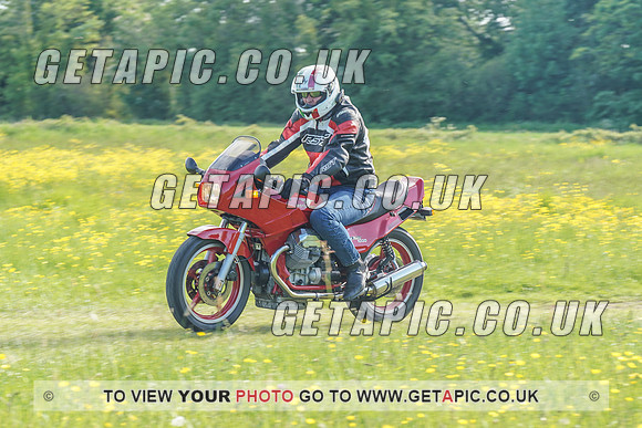 RS2106_1202