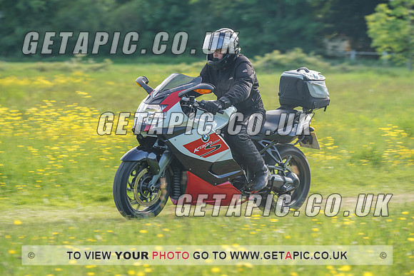 RS2106_1207