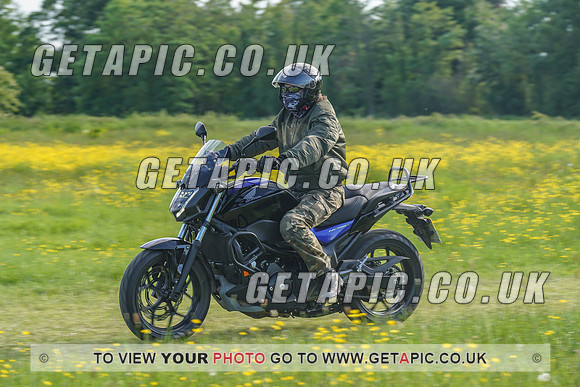 RS2106_1214