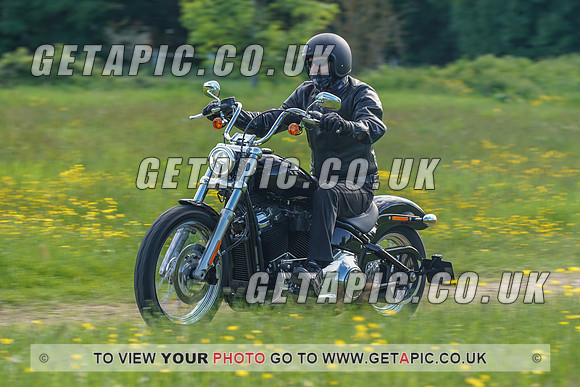 RS2106_1220
