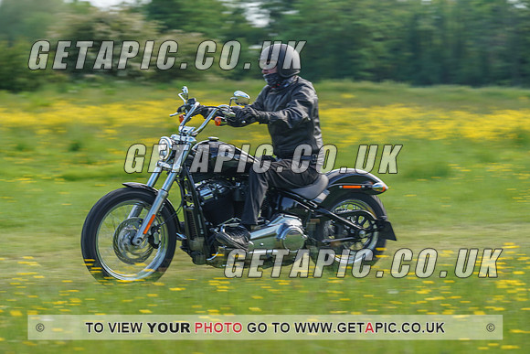 RS2106_1221