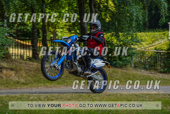 RS2207_1026