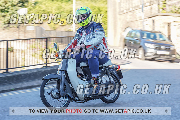 RS2106_1619