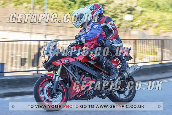 RS2106_1625