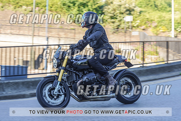 RS2106_1629