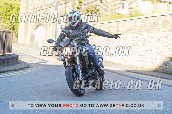 RS2106_1641