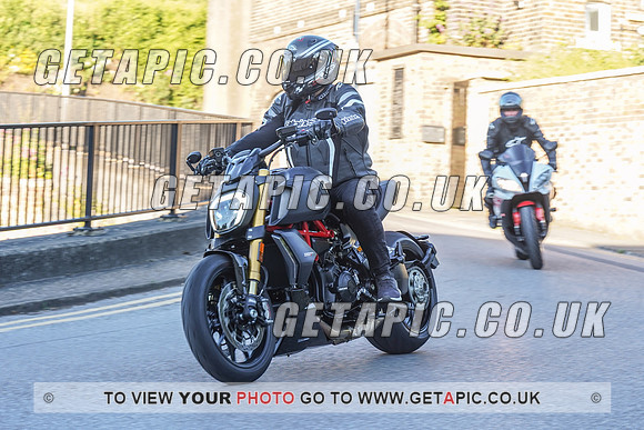 RS2106_1652