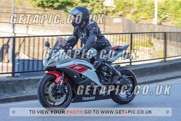 RS2106_1656